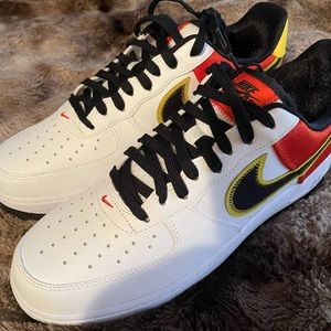 Nike Men’s Shoes Air Force 1 Roswell Raygun